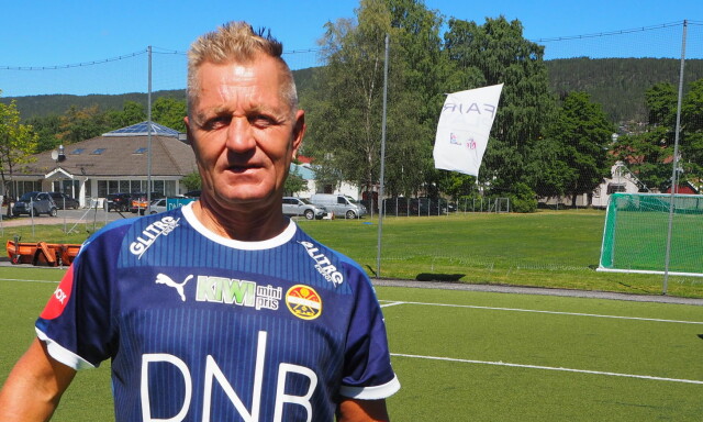 Morten levde et liv i rus. Så kom en fotball susende og forandret alt